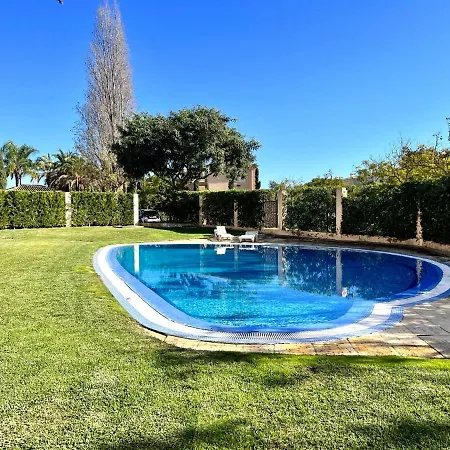 Paradise Golf With Pool By Homing Apartman