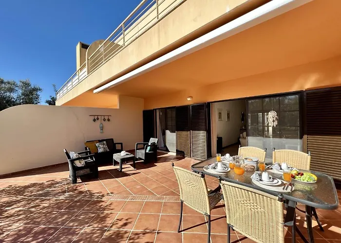 公寓 Paradise Golf With Pool By Homing